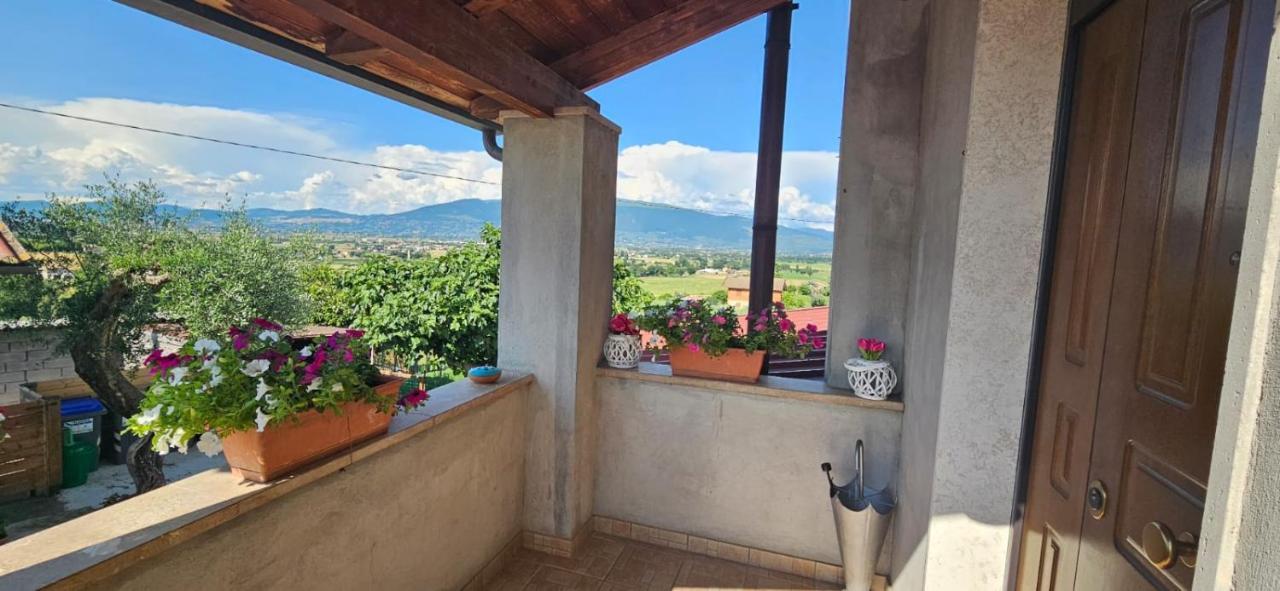 Delizioso Appartamento Collinare Limigiano エクステリア 写真